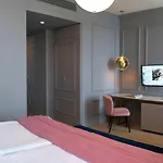 Hotel Excelsior