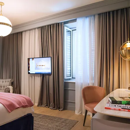 Hotel Excelsior