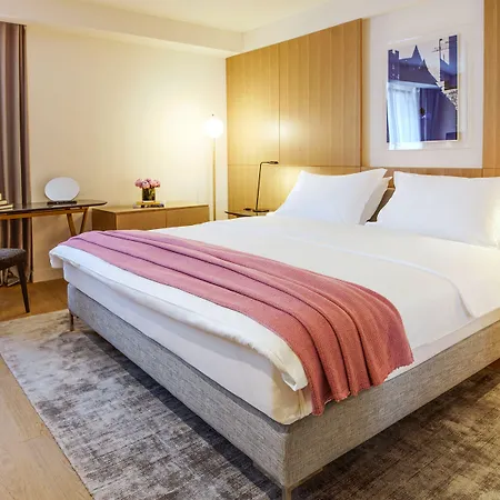 Hotell Excelsior 5*