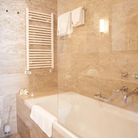 Hotell Excelsior